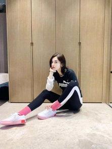 娱乐吃瓜君长腿哥哥,娱乐吃瓜君带你揭秘娱乐圈的“腿精”传奇